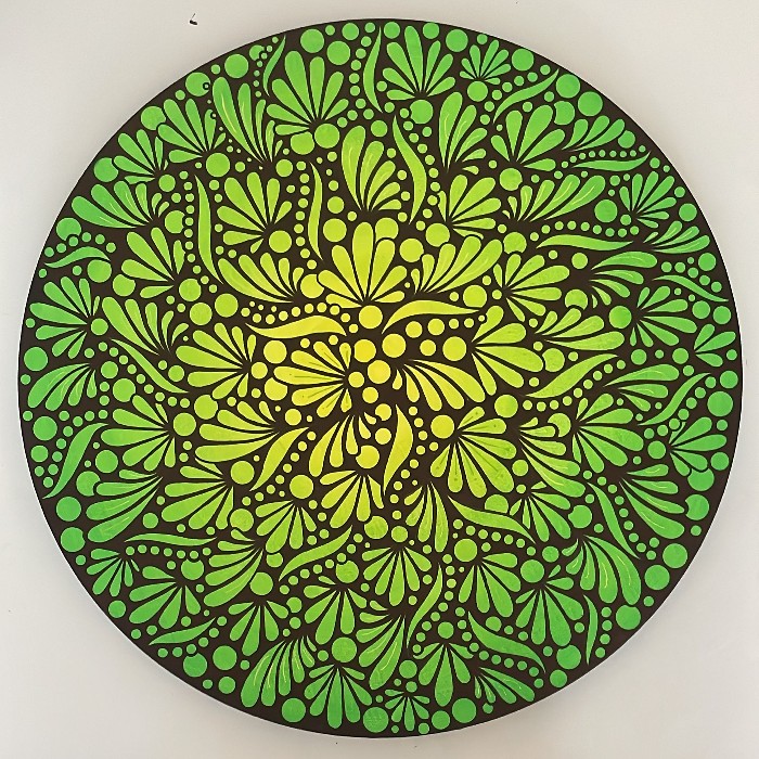 Round garden 2 pale to dark green - 50x50 - €1000